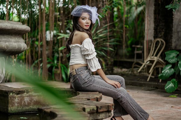 What are the key factors influencing tech investment in the UK?